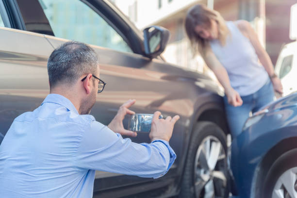 Professional Sr22 Insurance technician working in Waverly, IL